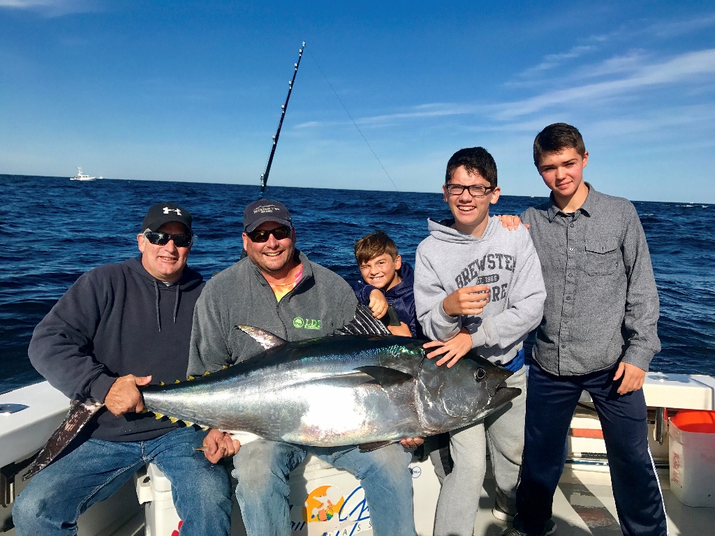 tuna fishing charter Gloucester, MA